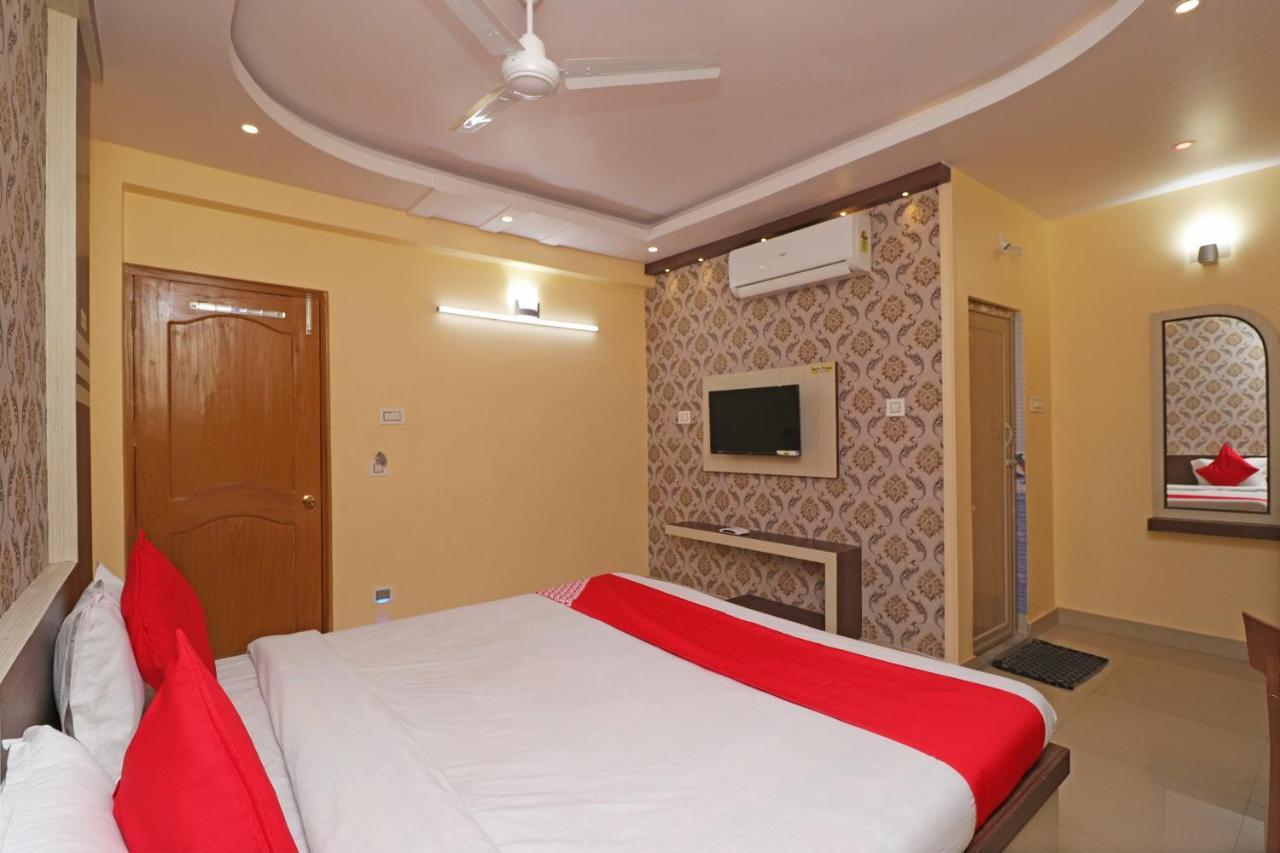 Oyo 30341 Hotel Nilachal Krishnanagar Экстерьер фото