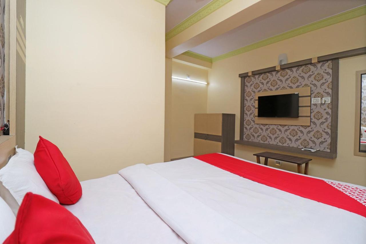 Oyo 30341 Hotel Nilachal Krishnanagar Экстерьер фото
